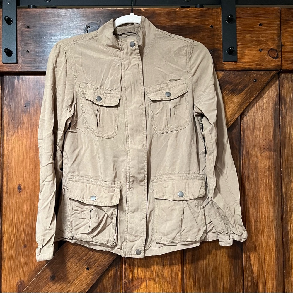 Gap zip front jacket